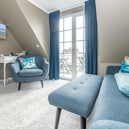 Maritim Und Individuell In Wenningstedt Mit Balkon Apartment Exterior foto