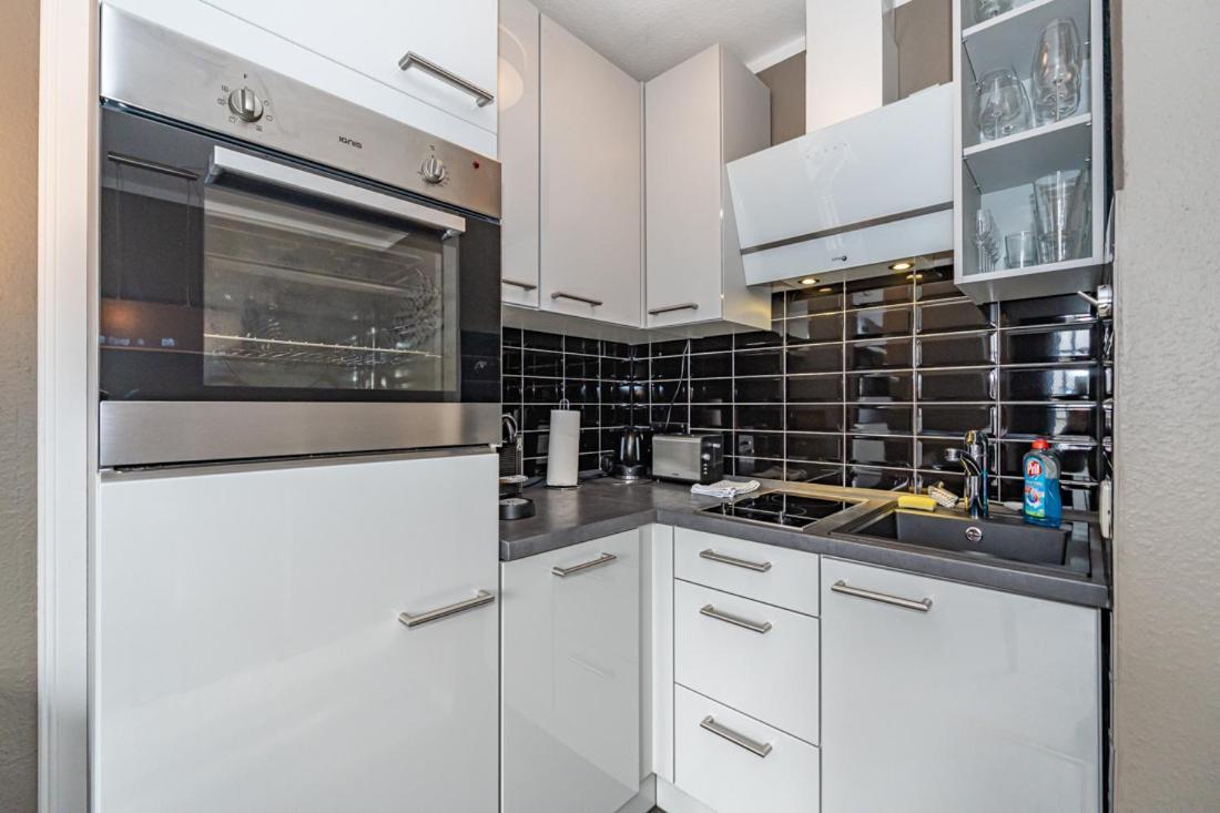 Maritim Und Individuell In Wenningstedt Mit Balkon Apartment Exterior foto